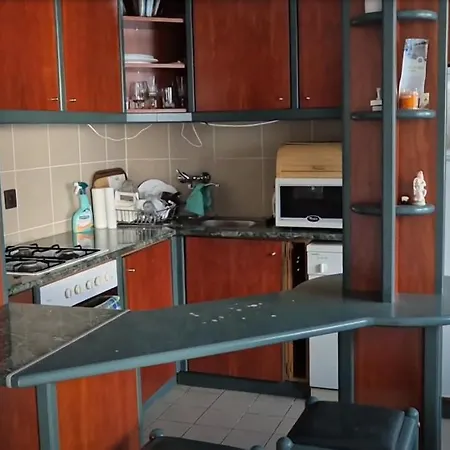Apartment Ez Egy Gyoenyoeru Hely Sarvar